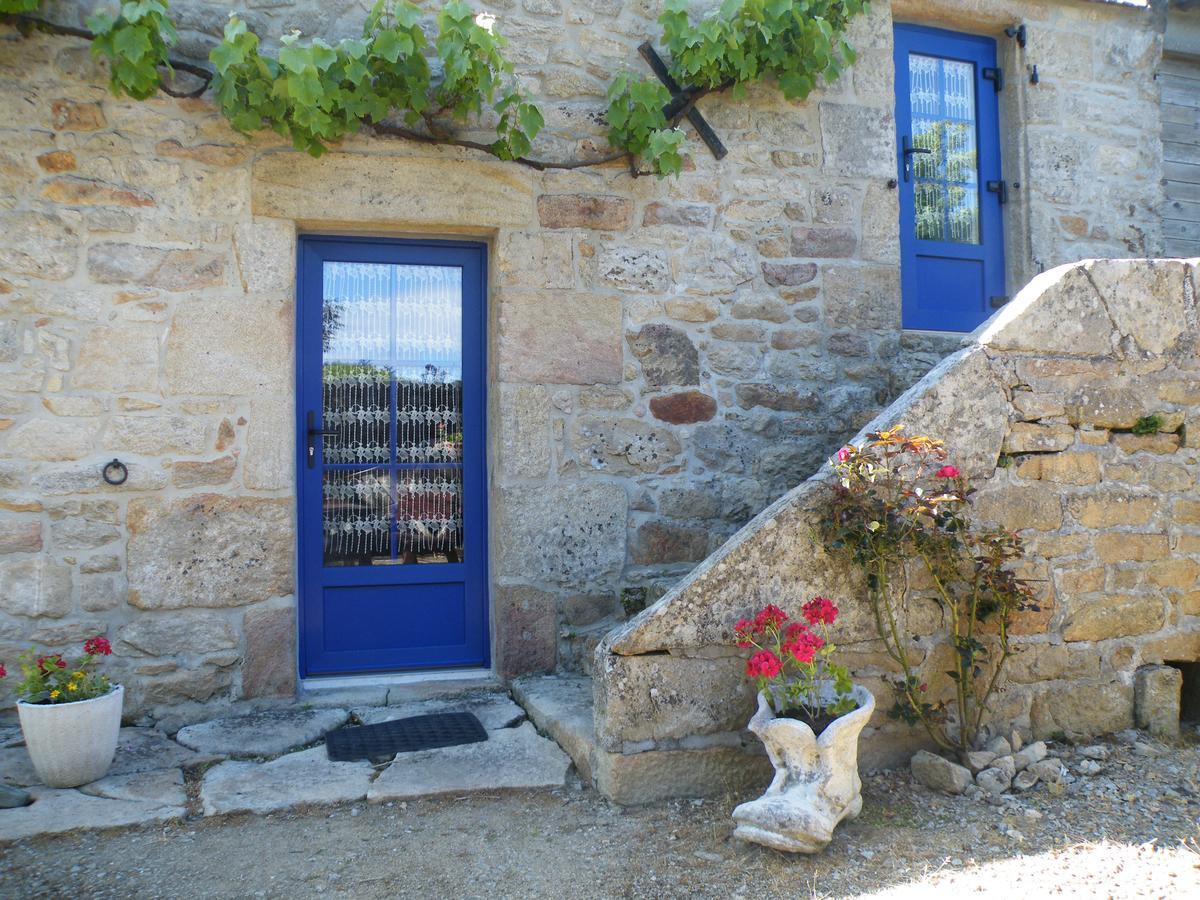 Bed and Breakfast La Ferme Du Bout Du Monde Plogoff Exterior foto