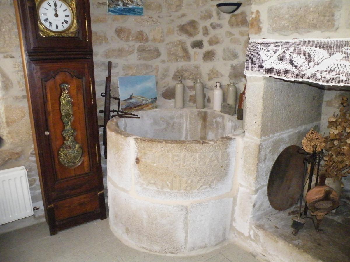Bed and Breakfast La Ferme Du Bout Du Monde Plogoff Exterior foto