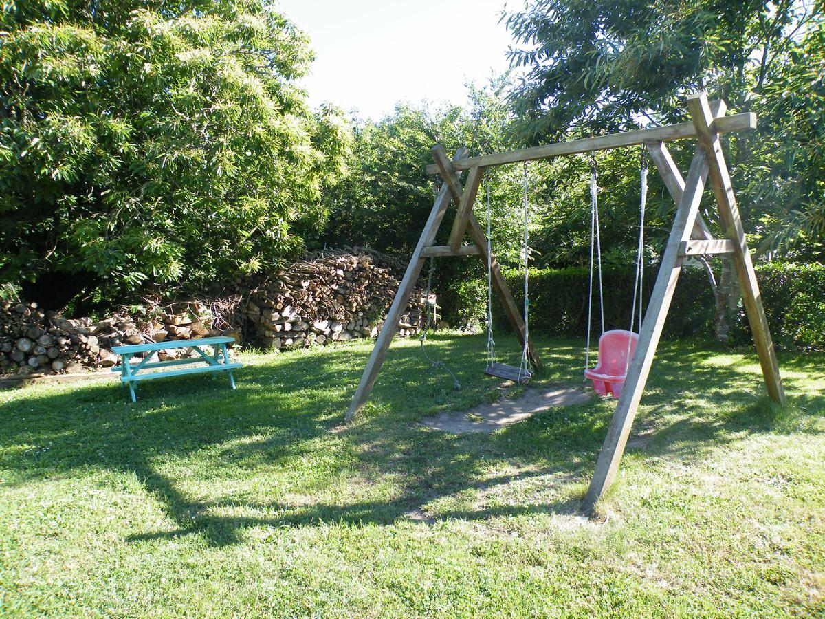 Bed and Breakfast La Ferme Du Bout Du Monde Plogoff Exterior foto